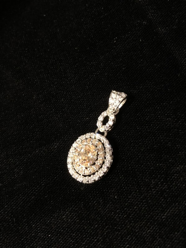 Maryam Classic Round Studded Pendant With Zircon Silver925